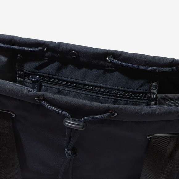 Beyond Yoga Black Convertible Gym Bag Backpack - Picture 7 of 7